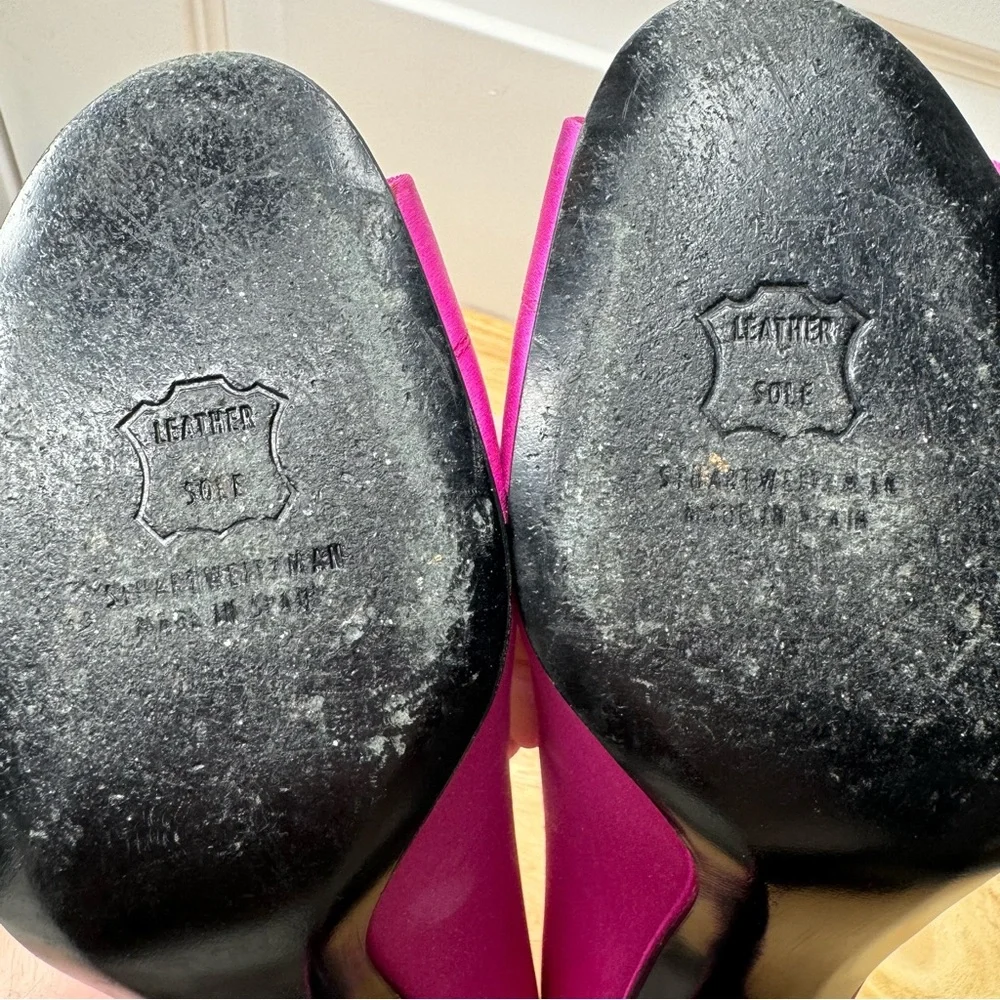 Stuart Weitzman Gigiritz Magenta Satin Peep Toe Pump Suze 8.5 Narrow